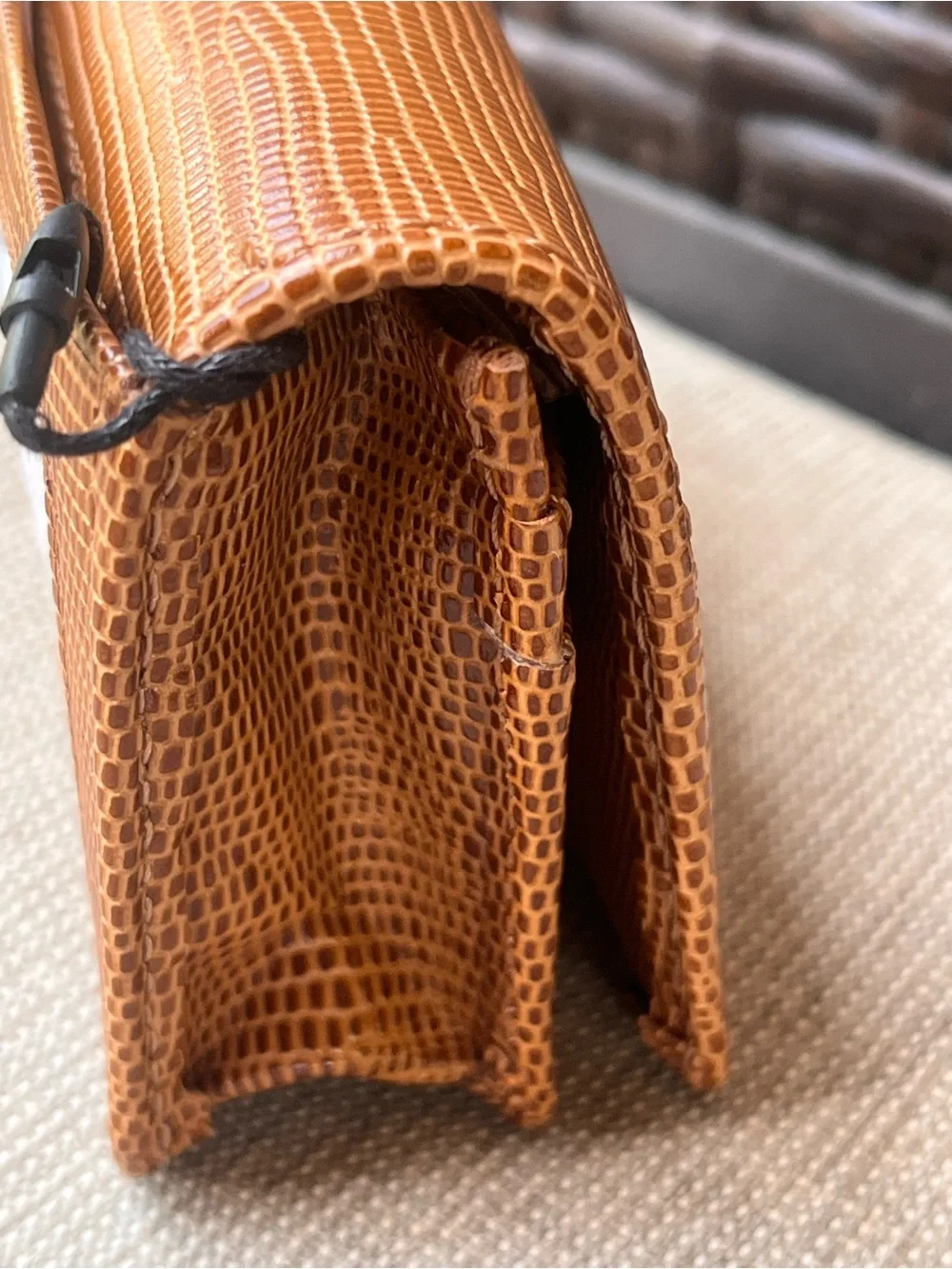 NWT Brahmin MiNI KEY in TOBACCO ALL OVER LIZARD Wallet